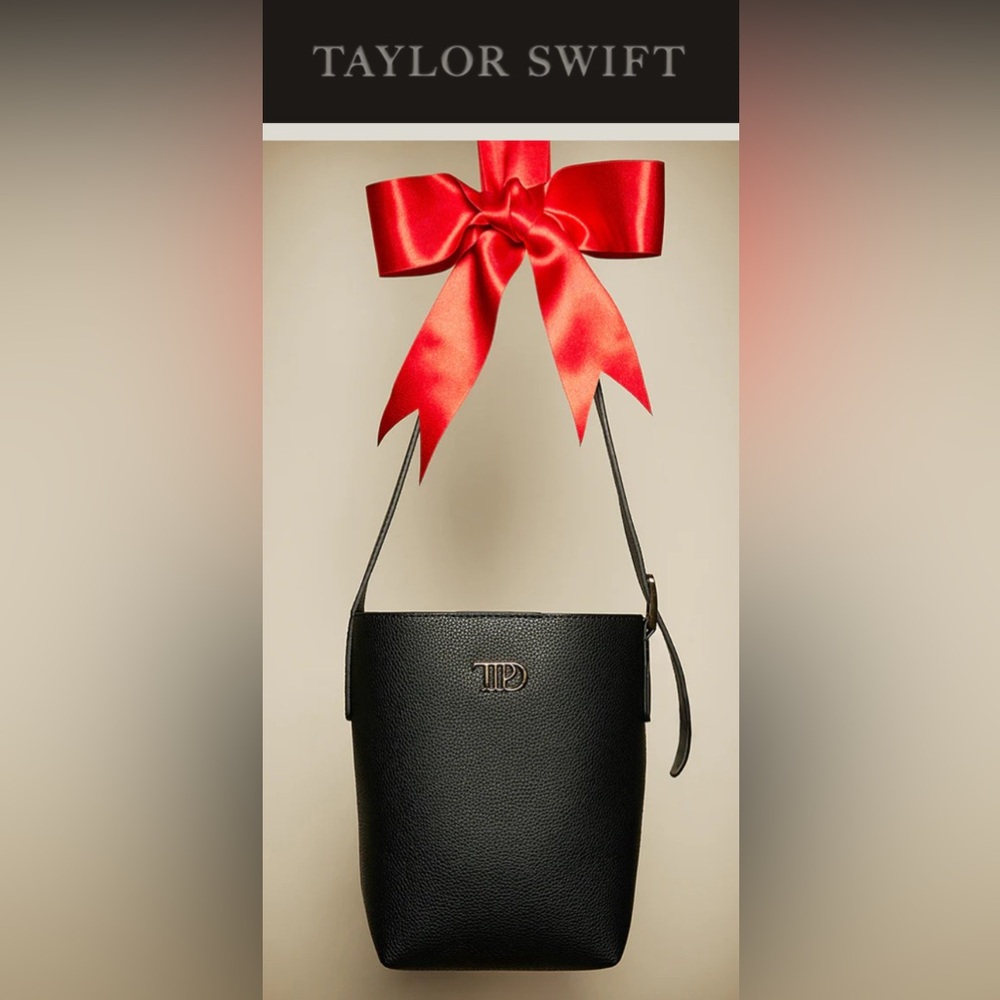 NWT TAYLOR SWIFT THE TORTURED POETS DEPARTMENT BLACK LEATHER BAG 🖤